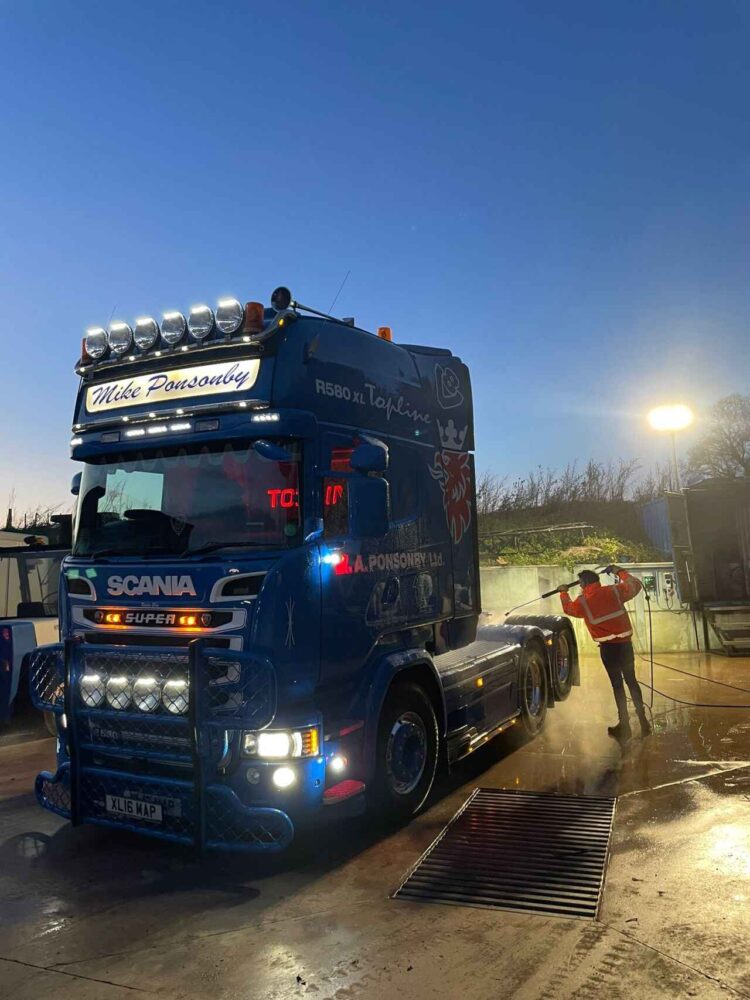 Transport & Logistics